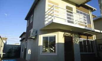 Imagem: CASA DUPLEX COM 3 QUARTOS SENDO 2 SUÍTES