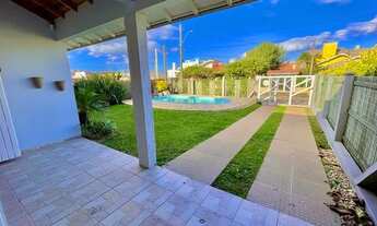 Imagem 3: Casa apenas 01 quadra do mar em Xangri-Lá (Rainha do Mar), mobiliada e com piscina