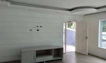 Imagem 2: Casa térrea com 3 quartos + edícula, piscina em cascata e 6 vagas Parque Espacial, São Be