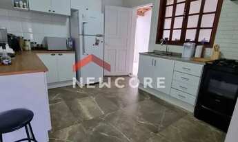 Imagem 5: Casa em Rua São Joaquim - Jardim Botânico - Curitiba/PR