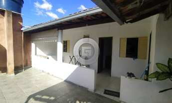 Imagem 6: Casa em Montes Claros, no bairro Maracanã, à venda