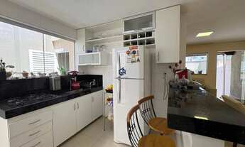 Imagem 5: CASA - CASTELO Casa com 3 dormitórios