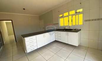 Imagem 7: SOBRADO PARA ALUGAR - 3 DORMITÓRUOS, 1 SUÍTE, 2 VAGAS - BAIRRO NOVA ARUJÁ - ARUJÁ