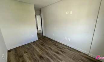 Imagem 3: Apartamento 3 Quartos com 1 Suíte e 74m² - Carvoeira