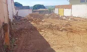 Imagem 2: Terreno à venda em Campinas, Parque São Quirino, com 363 m²