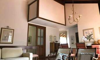 Imagem 4: Sobrado Amplo em Localização Estratégica