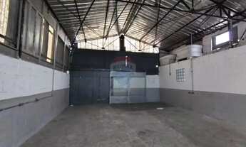 Imagem 5: Galpão com 950m² na Av. Industrial Localização Estratégica e Estrutura Completa