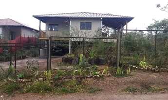 Imagem: Vende-se Casa Espaçosa com Linda Vista!