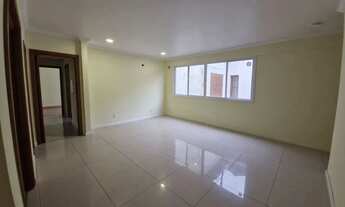 Imagem 3: Apartamento com suíte, churrasqueira e 2 vagas no Dom Feliciano ? disponível para venda ou