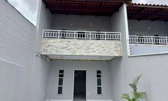 Imagem: Casa duplex reformada no Mondubim