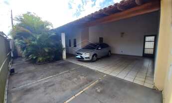 Imagem 3: Linda casa à venda na Vila Nova Paulista, em localização privilegiada, próxima ao comércio