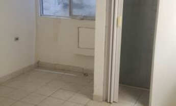 Imagem 7: Ap quarto e sala 600 tudo incluso até água em candeias , 2 ruas paralela a avenida