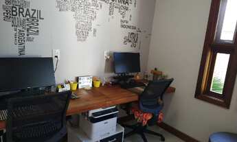 Imagem 3: Amplo sobrado com 3 suítes, próximo da UVA