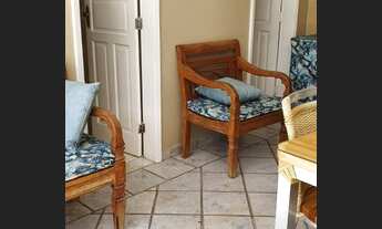 Imagem 5: Casa para aluguel e venda possui 80 metros quadrados com 4 quartos