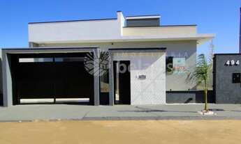 Imagem: CASA DE ÓTIMO PADRÃO À VENDA NO JARDIM