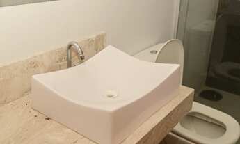 Imagem 3: Apartamento de 2 quartos com área privativa no térreo. Excelente localização