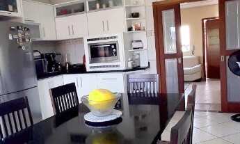 Imagem 4: Linda casa 03 dormitórios, 02 suítes, piscina, São José