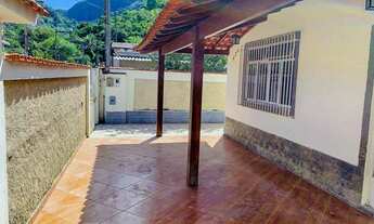 Imagem 3: Casa para aluguel com quintal em Fragoso