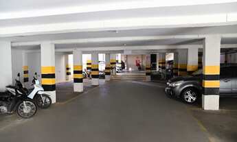 Imagem 7: Apartamento de 2 quartos com área privativa no térreo. Excelente localização