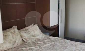 Imagem 6: Belíssimo apartamento em condomínio, composto de salão dois ambientes, três dormitórios u