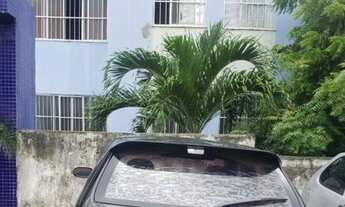 Imagem 2: Apartamento para venda com 62 metros quadrados com 2 quartos na Vila Laura - Salvador - BA