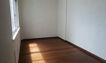 Imagem 4: Apartamento reformado para aluguel com 81 m² com 2 quartos e 1 vaga no Leblon - Rio de Jan