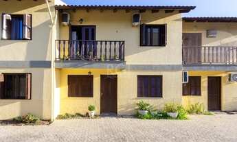 Imagem: Porto Alegre - Casa Padrão - Cavalhada