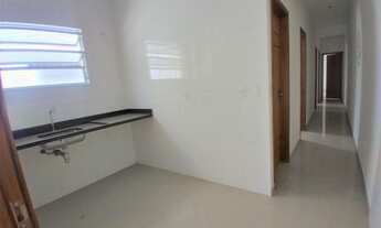 Imagem 6: Sobreposta Alta nova, em ótima localização, rua bem tranquila próxima a rua Alexandre Mar