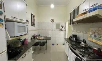 Imagem 7: Casa no Jardim Versalhes com 3 suítes, terreno grande e final de rua - Planalto