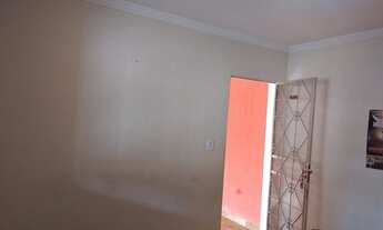 Imagem 6: Lote 250m com 3 casas Frente e 2 fundos QNM 19 Ceilândia Sul