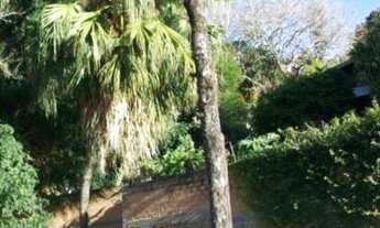 Imagem 1: Porto Alegre - Terreno Padrão - Menino Deus