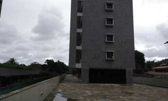 Imagem 2: Apartamento para aluguel possui 241 metros quadrados com 4 quartos em Apipucos