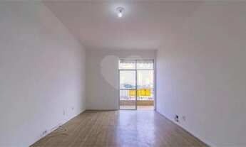 Imagem 3: Vista Alegre, 2 com dep, varanda e vaga!