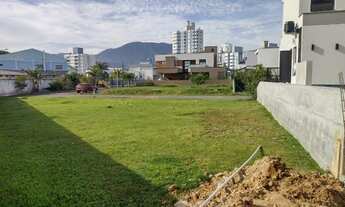 Imagem: Lote Condomínio Açores