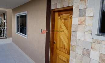 Imagem 2: Sobrado à Venda em Condomínio de 3 Quartos sendo 2 Suítes de frente para a rua com 176 m