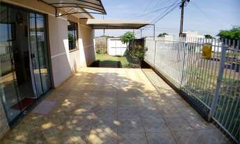 Imagem 3: Casa de 03 quartos no bairro Esmeralda