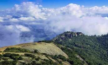 Imagem 10: Ótimo terreno em bairro nobre de Atibaia, próximo a Av. Lucas Nogueira Garcez com 12 m fre
