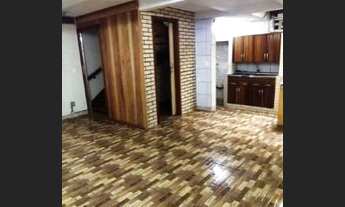 Imagem 4: Porto Alegre - Casa Padrão - Cavalhada