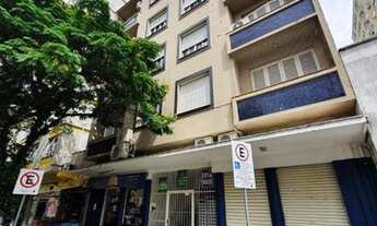 Imagem 2: Vendo apartamento de três dormitórios, em frente ao Quartel da Brigada Militar, no Centro