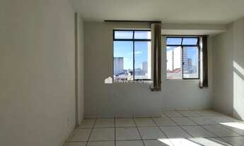 Imagem 3: Apartamento com 1 dormitório para alugar, 35 m² por R$ 500,00/mês - Centro - Juiz de Fora