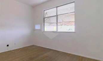 Imagem 7: Vista Alegre, 2 com dep, varanda e vaga!