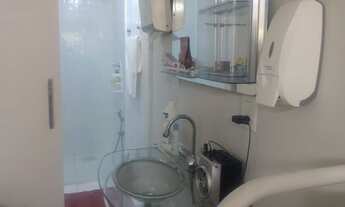 Imagem 5: Sala comercial em galeria no coração da Praia da Costa