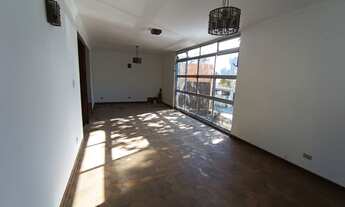 Imagem 5: Sobrado em local nobre e arborizado!