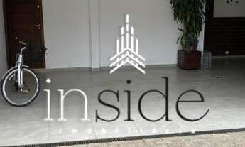 Imagem 4: Casa para venda possui 175 metros quadrados com 3 quartos em Uberaba - Curitiba - PR