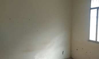 Imagem 4: Visão Adm Imóveis Vende Ótima Loja Com Casas e Um Galpão em Padre Miguel