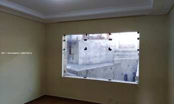 Imagem 5: Casa para Venda em Osasco, Veloso, 4 dormitórios, 2 banheiros, 4 vagas