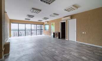 Imagem 2: Sala Comercial na Rua Emiliano Perneta, no Edifício METROPOLITAN BUILDING!