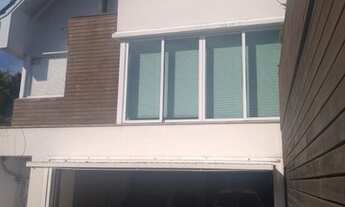 Imagem: Porto Alegre - Casa Padrão - Aberta Dos