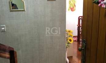 Imagem 2: Porto Alegre - Apartamento Padrão - Auxiliadora