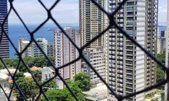 Imagem 2: Amplo apartamento no Canela com 200 mts², 4 quartos com 1 suíte, localização privilegiada